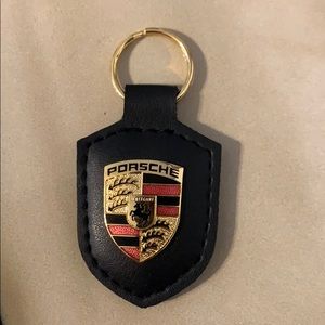 Porsche Keychain black leather & black stitching